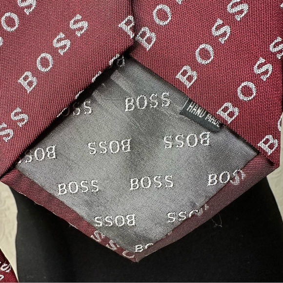 Hugo Boss Signature Silk Tie - Picture 7 of 9